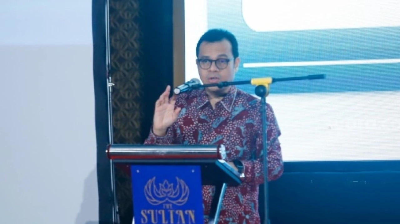 Wakil Menteri Komunikasi dan Informatika (Wamenkominfo) Nezar Patria menyampaikan ada empat langkah strategis yang dapat diterapkan dalam menunjukkan media yang berkelanjutan di era disrupsi teknologi.